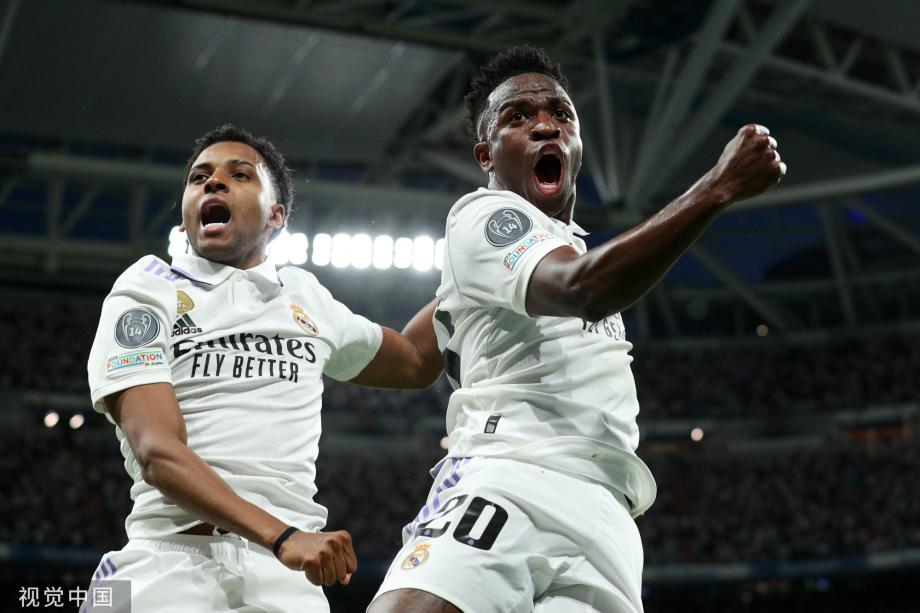 队的防线质 队的防线质