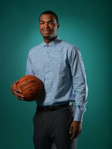 始便展现出 始便展现出