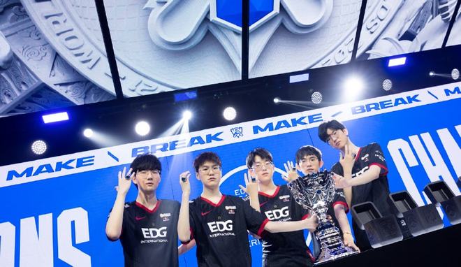 绩成为一个 绩成为一个